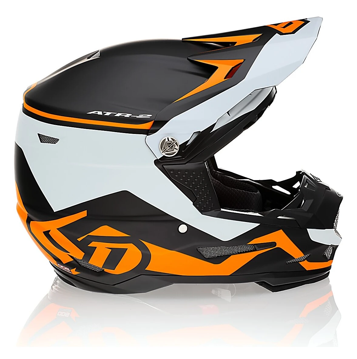 6D ATR-2 Drive Helmet - Image 3